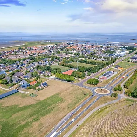 Awesome In With Wifi And 3 Bedrooms Holiday home *
