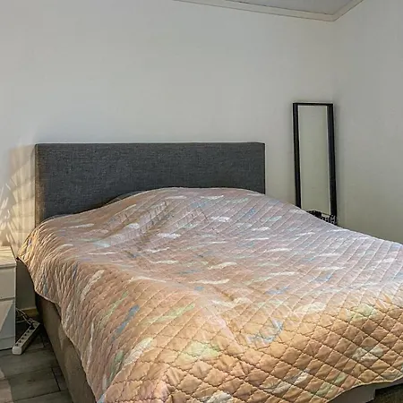 Awesome In With Wifi And 3 Bedrooms *