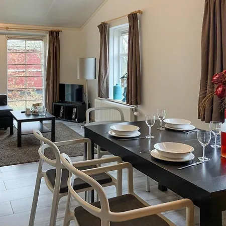 Awesome In With Wifi And 3 Bedrooms Holiday home